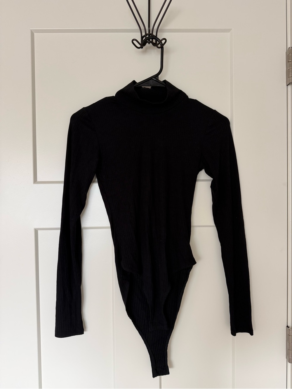 Forever 21 Black Ribbed Mock Neck Long Sleeve Bodysuit
